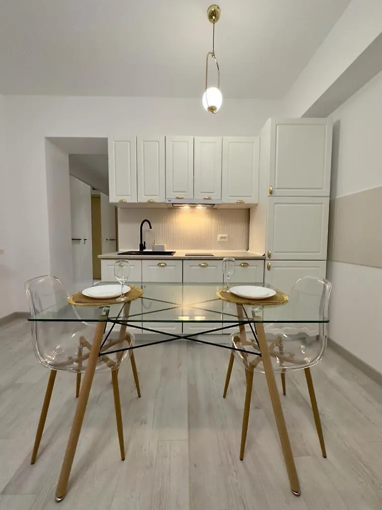 아파트호텔 Deluxe Apartments & Studio With Many Facilities 부쿠레슈티