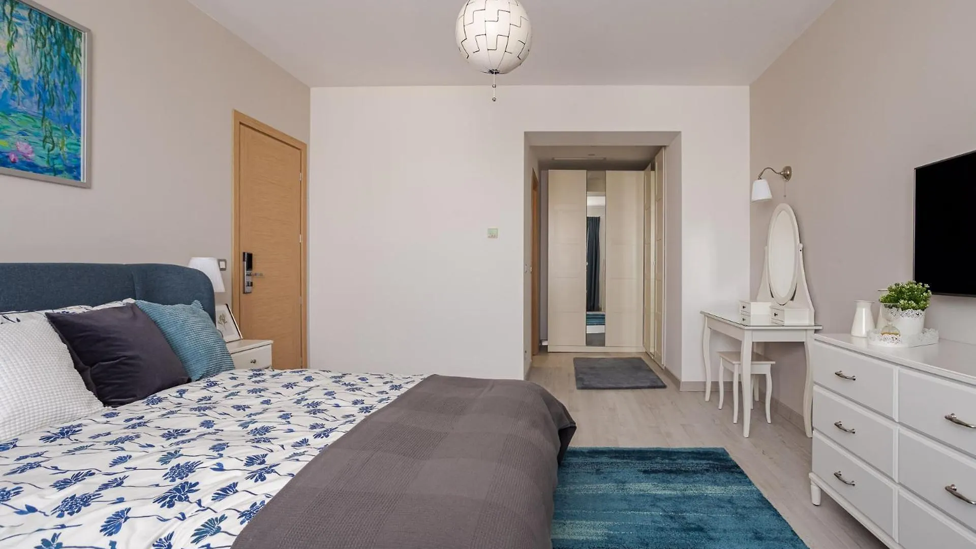 Deluxe Apartments & Studio With Many Facilities Bucharest
