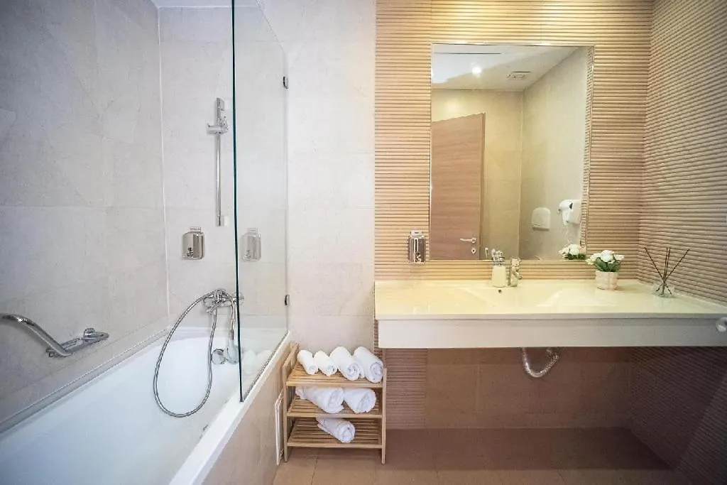 Deluxe Apartments & Studio With Many Facilities ブカレスト ルーマニア